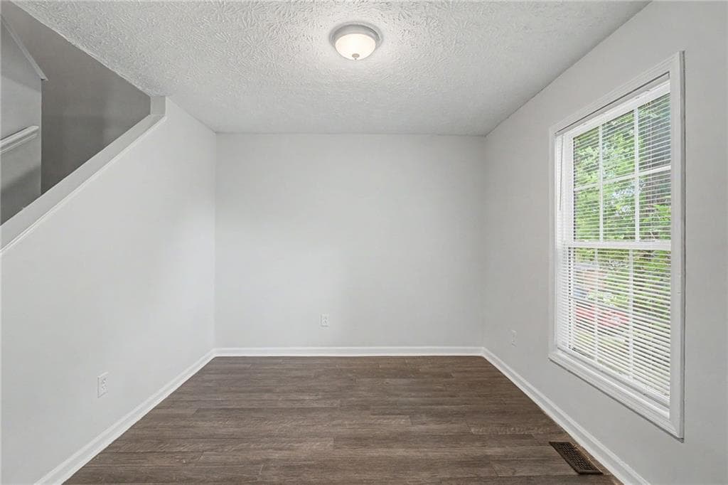 3 bedroom, 3 bathroom, 1,488 sq ft single family residence for sale at 1167 Hubbard Street, Atlanta, GA 30310 — photo 3