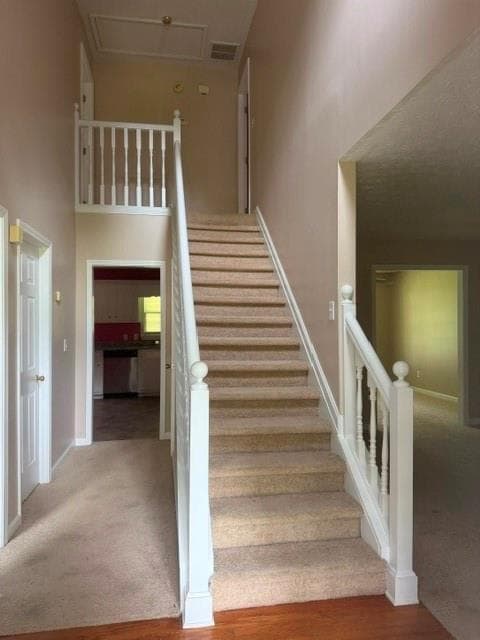 3 bedroom, 3 bathroom, 2,122 sq ft single family residence for sale at 701 Evergreen Drive, Winder, GA 30680 — photo 2