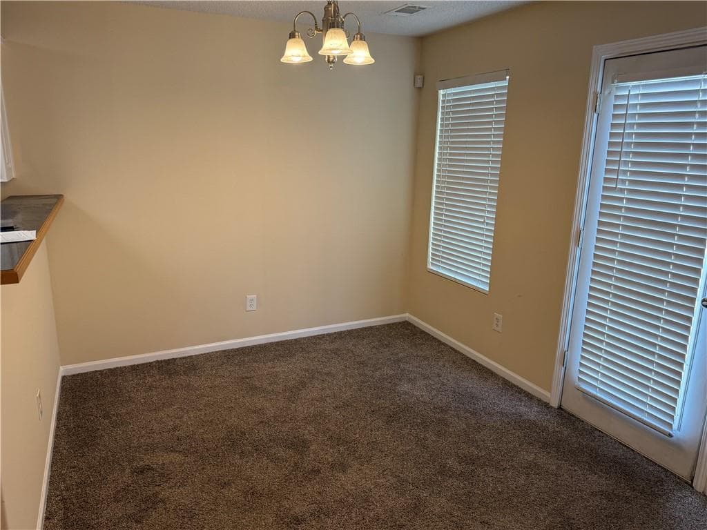 3 bedroom, 3 bathroom, 1,268 sq ft townhouse for sale at 1485 Box Circle, Winder, GA 30680 — photo 3