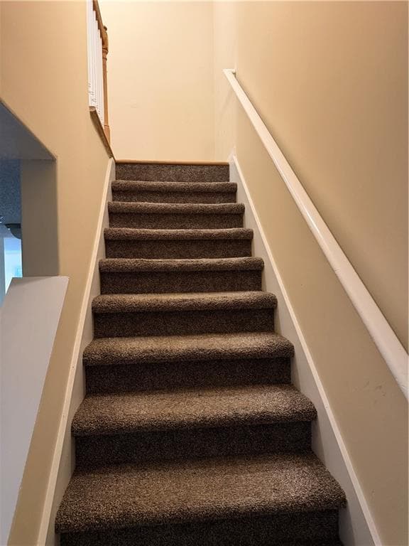 3 bedroom, 3 bathroom, 1,268 sq ft townhouse for sale at 1485 Box Circle, Winder, GA 30680 — photo 7