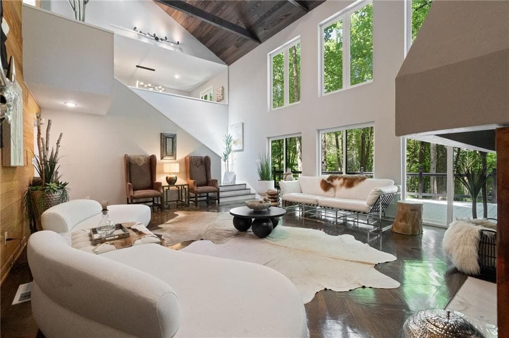 5 bedroom, 5 bathroom, 4,083 sq ft single family residence for sale at 4830 Rebel Trail, Sandy Springs, GA 30327 — photo 7