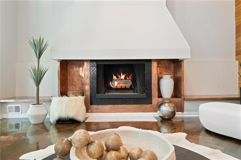 5 bedroom, 5 bathroom, 4,083 sq ft single family residence for sale at 4830 Rebel Trail, Sandy Springs, GA 30327 — photo 8
