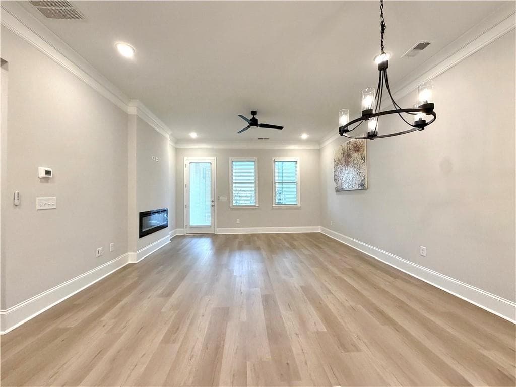 3 bedroom, 3 bathroom, 2,970 sq ft townhouse for sale at 2134 Cloverton Way, Kennesaw, GA 30152 — photo 6