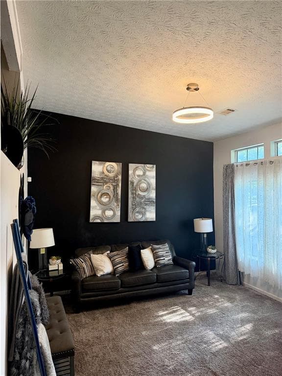 3 bedroom, 2 bathroom, 1,324 sq ft single family residence for sale at 693 Utoy Circle, Atlanta, GA 30331 — photo 4