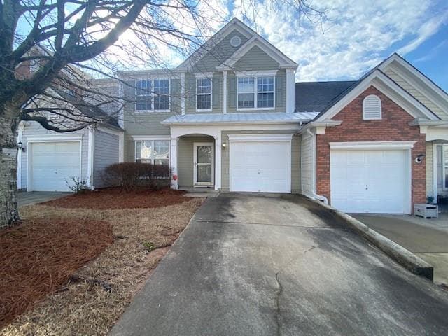 3 bedroom, 3 bathroom, 1,636 sq ft townhouse for rent at 5463 Medlock Corners Drive, Norcross, GA 30092 for $2,200 a month — photo 2