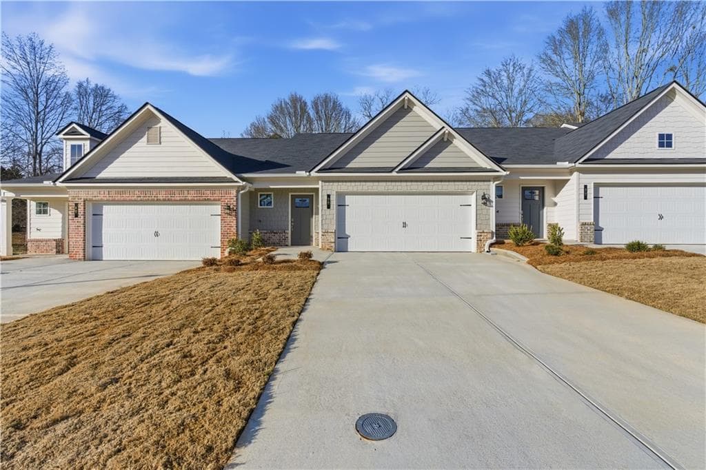 3 bedroom, 3 bathroom, 1,684 sq ft townhouse for sale at 38 Silver Leaf Lane 5, Dawsonville, GA 30534 — photo 3