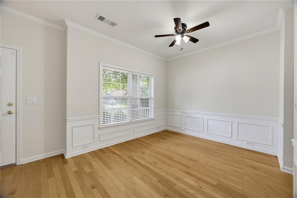 4 bedroom, 3 bathroom, 1,832 sq ft single family residence for sale at 1378 Dukes Creek Drive, Kennesaw, GA 30152 — photo 4
