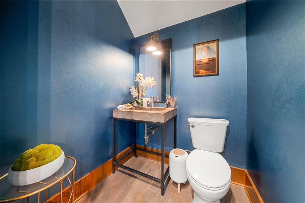3 bedroom, 3 bathroom, 1,806 sq ft townhouse for sale at 360 Heatherden Avenue, Fayetteville, GA 30214 — photo 6