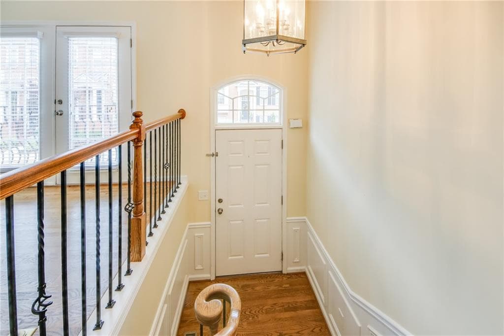 3 bedroom, 4 bathroom, 2,328 sq ft townhouse for rent at 2776 Loftview Square, Atlanta, GA 30339 for $3,100 a month — photo 5