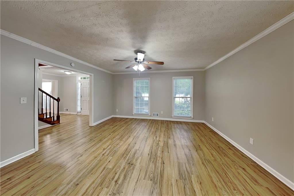 4 bedroom, 4 bathroom, 2,916 sq ft single family residence for rent at 1302 Milstead Trace, Marietta, GA 30066 for $2,695 a month — photo 4