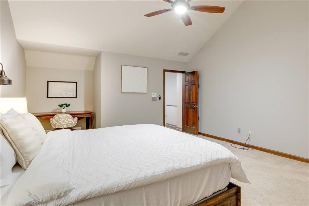 2 bedroom, 3 bathroom, 1,906 sq ft townhouse for sale at 2970 Woodruff Drive, Smyrna, GA 30080 — photo 10