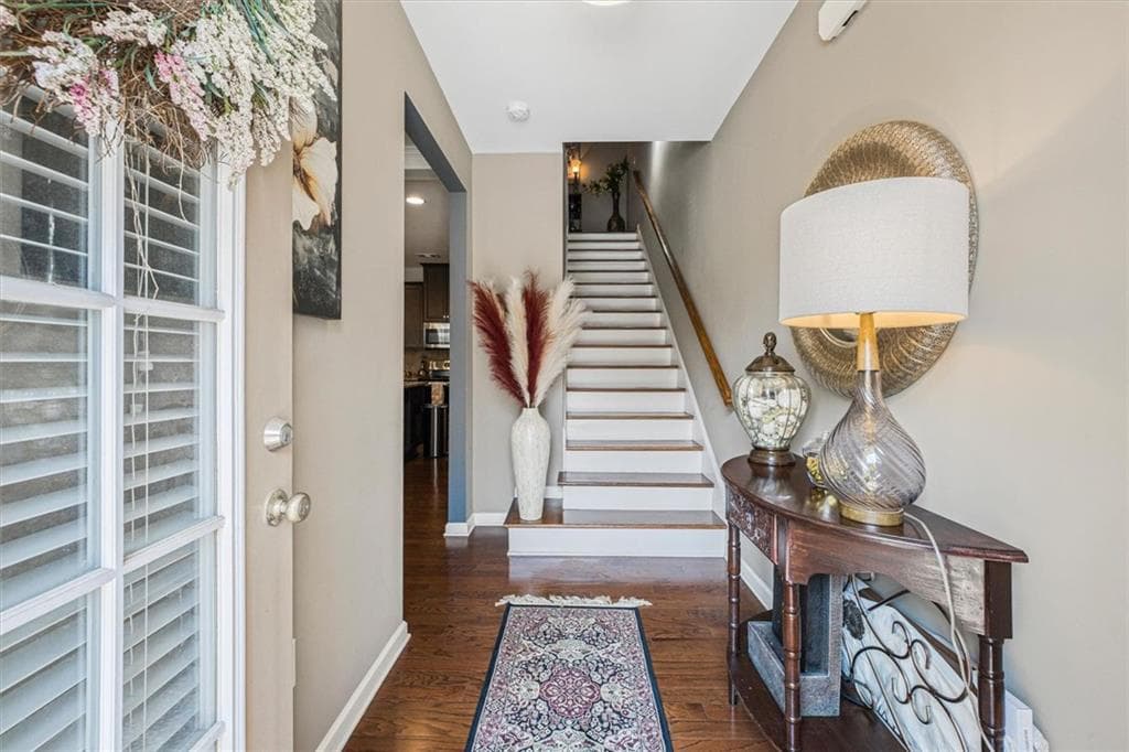 3 bedroom, 3 bathroom, 2,005 sq ft townhouse for sale at 7643 Bucknell Terrace, Fairburn, GA 30213 — photo 7