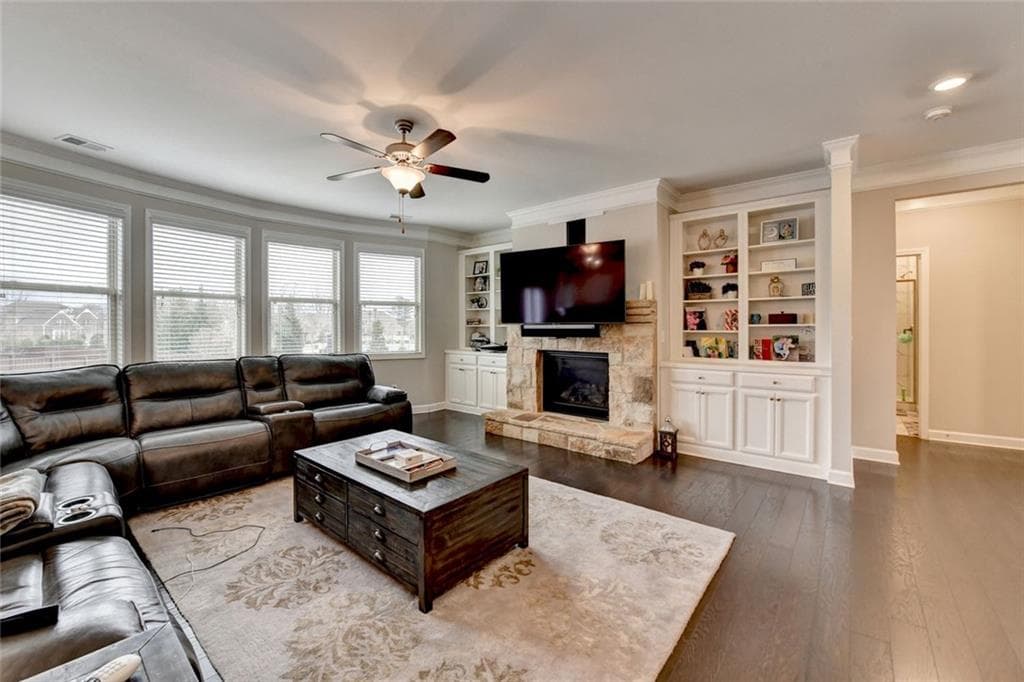 5 bedroom, 4 bathroom, 3,904 sq ft single family residence for rent at 5525 Nesmith Court, Cumming, GA 30040 for $3,900 a month — photo 9