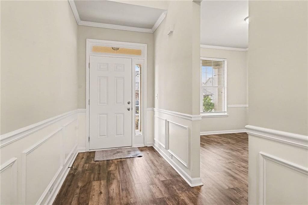 4 bedroom, 3 bathroom, 2,684 sq ft single family residence under contract at 2464 Hanover Woods Road, Lithonia, GA 30058 — photo 3
