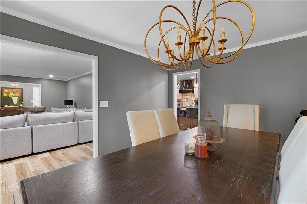 6 bedroom, 3 bathroom, 4,311 sq ft single family residence for sale at 206 Sherwood Drive, Calhoun, GA 30701 — photo 10