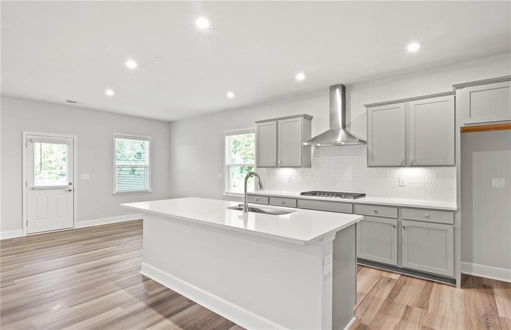 6 bedroom, 4 bathroom, 3,922 sq ft single family residence under contract at 306 Wilton Street, Mcdonough, GA 30252 — photo 5