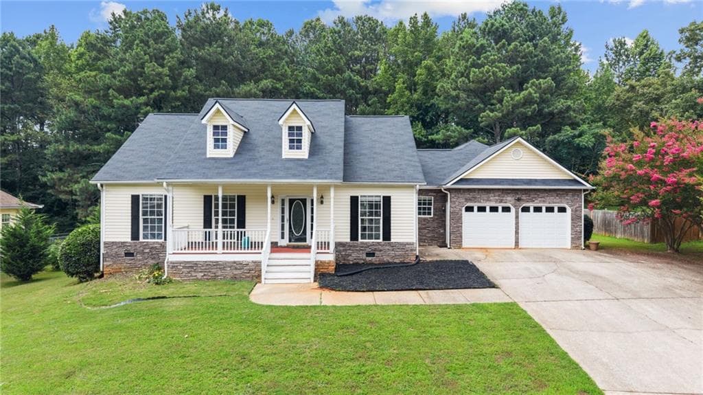 3 bedroom, 2 bathroom, 2,120 sq ft single family residence for sale at 256 Spring Meadows Avenue, Dallas, GA 30157 — photo 1 of 46