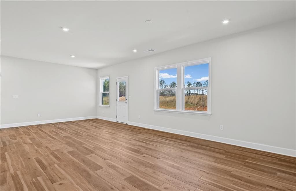 4 bedroom, 3 bathroom, 2,622 sq ft single family residence under contract at 240 Delilah Street, Mcdonough, GA 30252 — photo 7