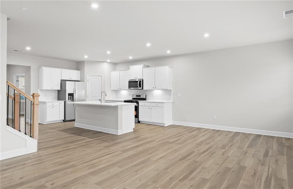 4 bedroom, 3 bathroom, 2,622 sq ft single family residence for sale at 236 Delilah Street, Mcdonough, GA 30252 — photo 10