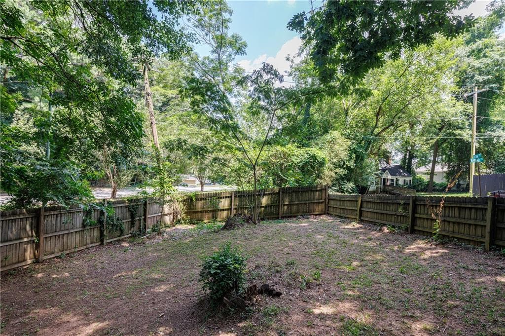 5 bedroom, 4 bathroom, 2,262 sq ft single family residence for sale at 1371 Fulton Avenue, Atlanta, GA 30344 — photo 5
