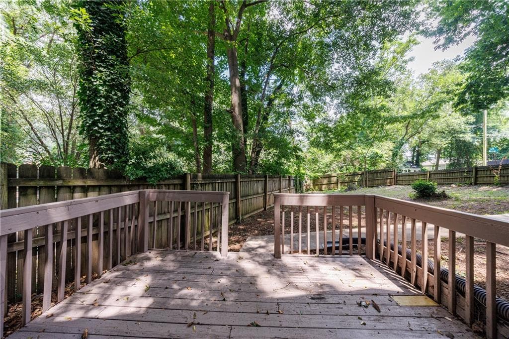 5 bedroom, 4 bathroom, 2,262 sq ft single family residence for sale at 1371 Fulton Avenue, Atlanta, GA 30344 — photo 7