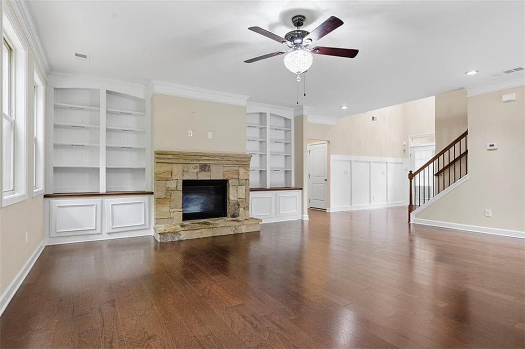 6 bedroom, 5 bathroom, 4,420 sq ft single family residence under contract at 4468 Sterling Pointe Drive, Kennesaw, GA 30152 — photo 7
