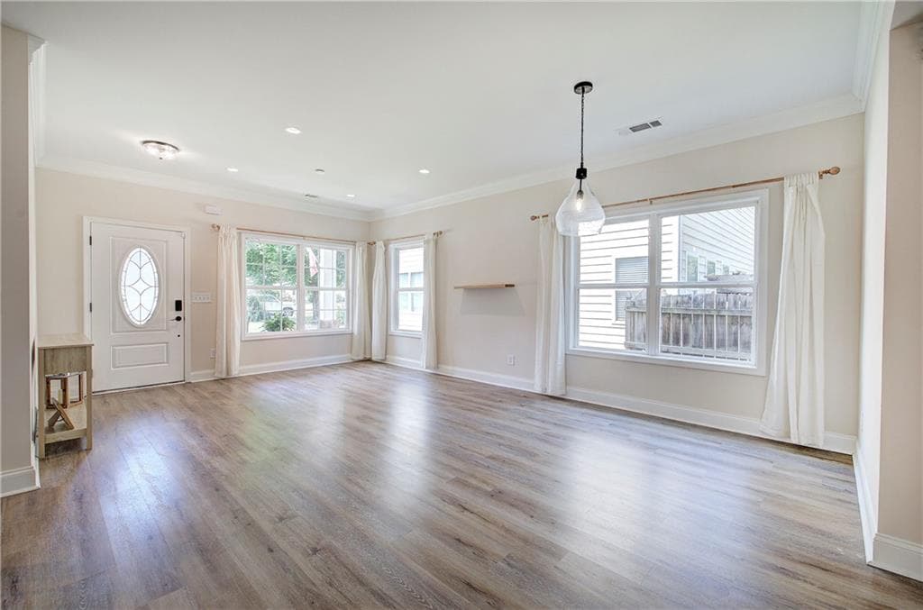 4 bedroom, 3 bathroom, 2,573 sq ft single family residence for sale at 385 Parkmont Way, Dallas, GA 30132 — photo 7