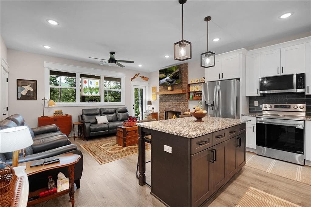 3 bedroom, 2 bathroom, 1,400 sq ft single family residence for sale at 1390 Foxhound Trail, Ranger, GA 30734 — photo 8