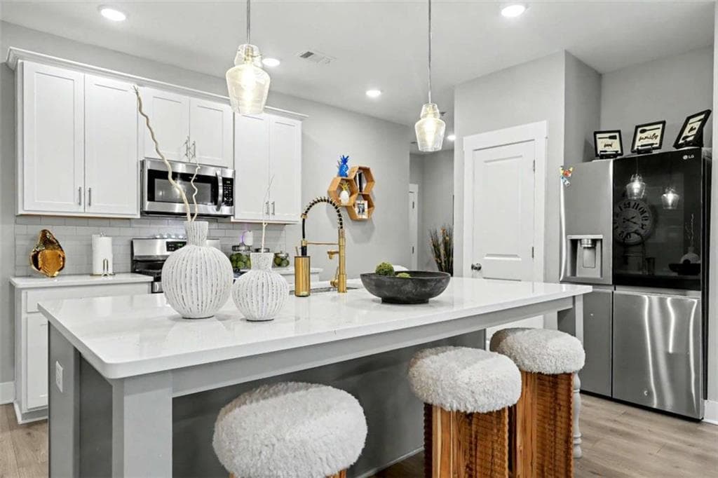 3 bedroom, 3 bathroom, 1,985 sq ft townhouse for sale at 1711 Prospect Way, Conyers, GA 30094 — photo 7