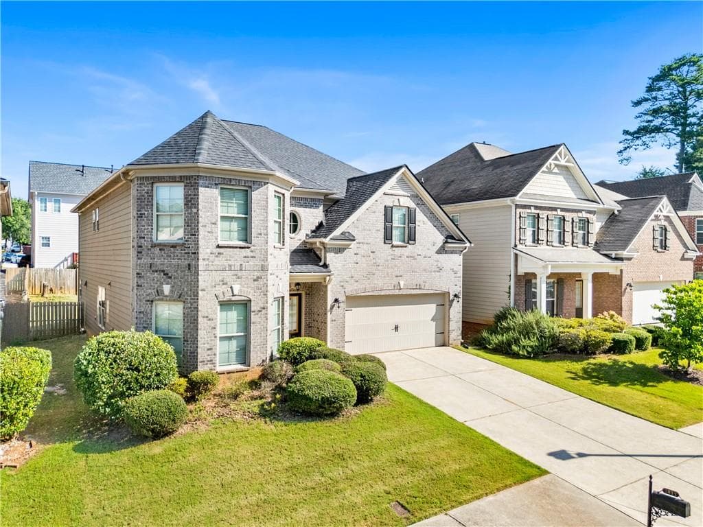 4 bedroom, 3 bathroom, 3,702 sq ft single family residence under contract at 5875 Princeton Run Trail, Tucker, GA 30084 — photo 2