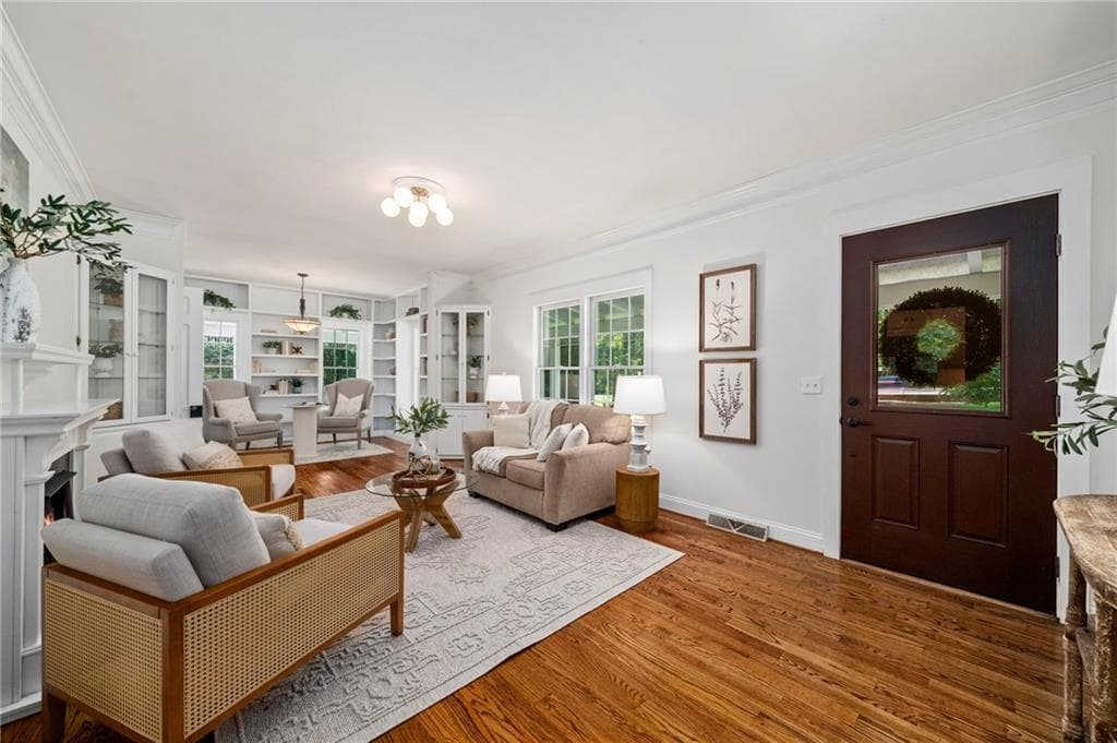 6 bedroom, 5 bathroom, 3,596 sq ft single family residence for sale at 2324 E Cherokee Drive, Woodstock, GA 30188 — photo 9