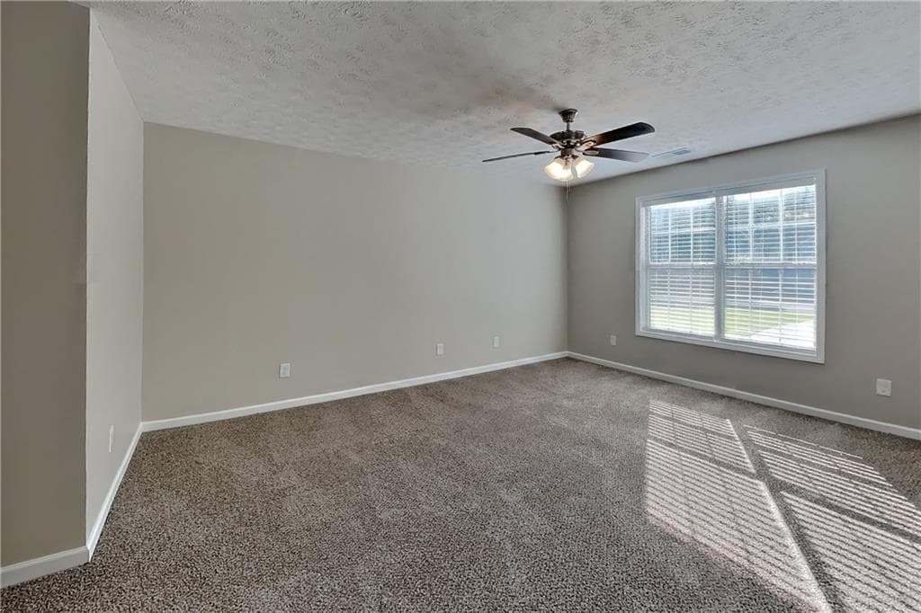 3 bedroom, 3 bathroom, 2,659 sq ft single family residence for rent at 7240 Coral Lake Drive, Flowery Branch, GA 30542 for $2,250 a month — photo 6