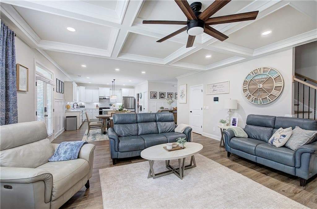 4 bedroom, 3 bathroom, 2,901 sq ft single family residence for sale at 44 Berryhill Place, Cartersville, GA 30121 — photo 6