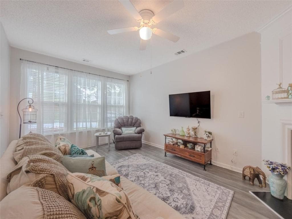 2 bedroom, 2 bathroom, 1,412 sq ft townhouse for sale at 406 Copeland Street, Grayson, GA 30017 — photo 5