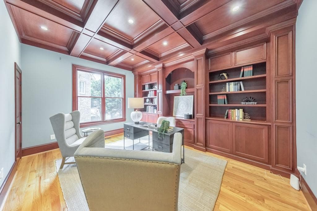 6 bedroom, 6 bathroom, 6,089 sq ft single family residence for sale at 2252 Parkwood Place Court, Smyrna, GA 30080 — photo 7