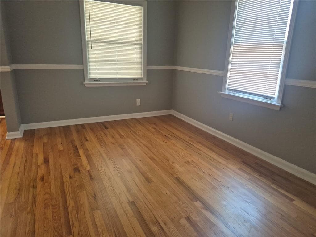 2 bedroom, 2 bathroom single family residence for rent at 547 SW Westmeath Drive, Atlanta, GA 30310 for $1,750 a month — photo 6