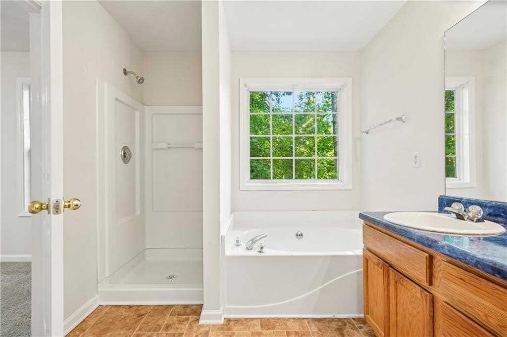 4 bedroom, 3 bathroom, 1,556 sq ft single family residence for sale at 6550 Snowbird Lane, Douglasville, GA 30134 — photo 7