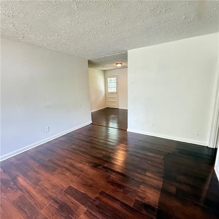 4 bedroom, 2 bathroom, 2,114 sq ft single family residence for sale at 868 King Road, Jonesboro, GA 30236 — photo 5