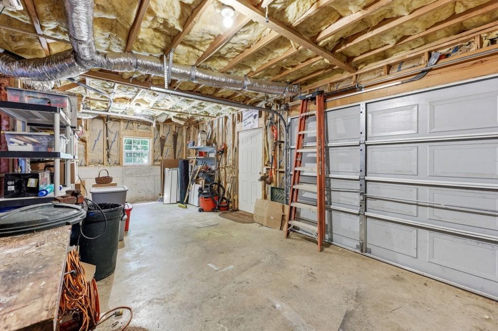 3 bedroom, 3 bathroom, 2,208 sq ft single family residence for sale at 188 Seaborn Drive, Cleveland, GA 30528 — photo 5