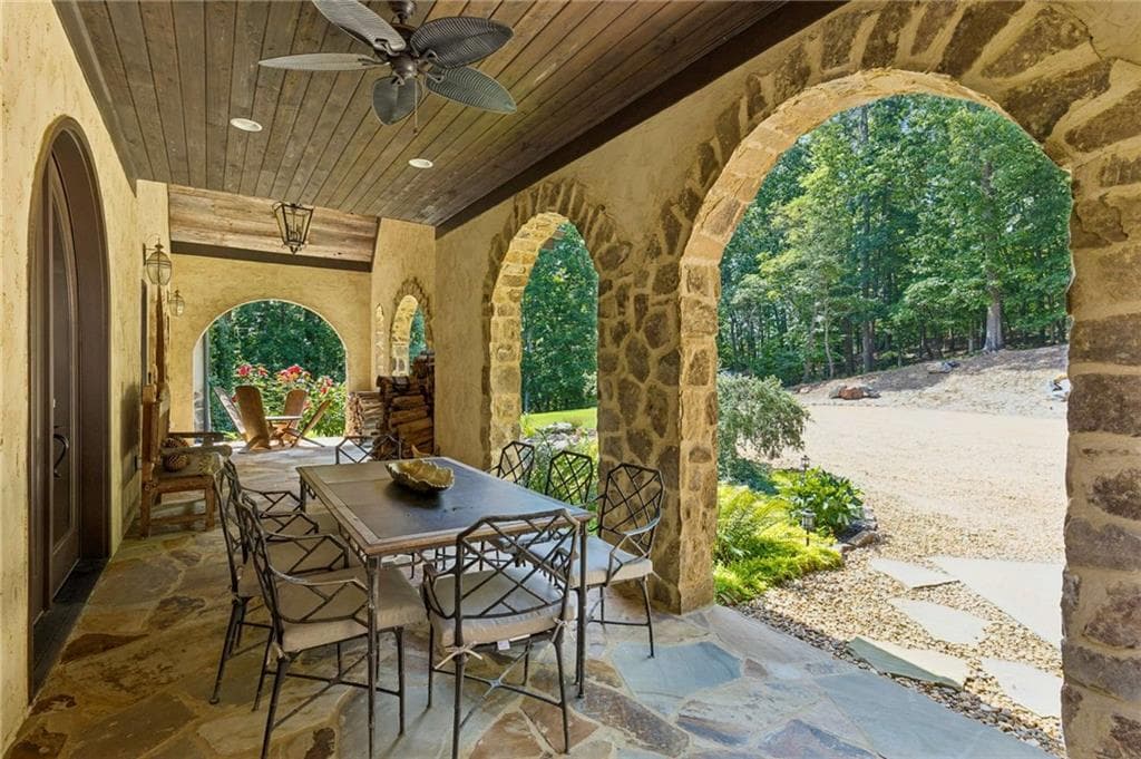 6 bedroom, 7 bathroom, 6,001 sq ft single family residence for sale at 175 Tumlin Path, Acworth, GA 30101 — photo 8