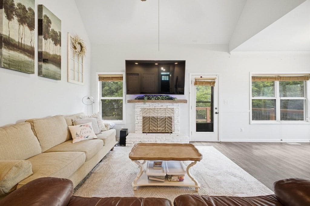 4 bedroom, 3 bathroom, 2,069 sq ft single family residence for sale at 105 Arbor Hills Circle, Talking Rock, GA 30175 — photo 9