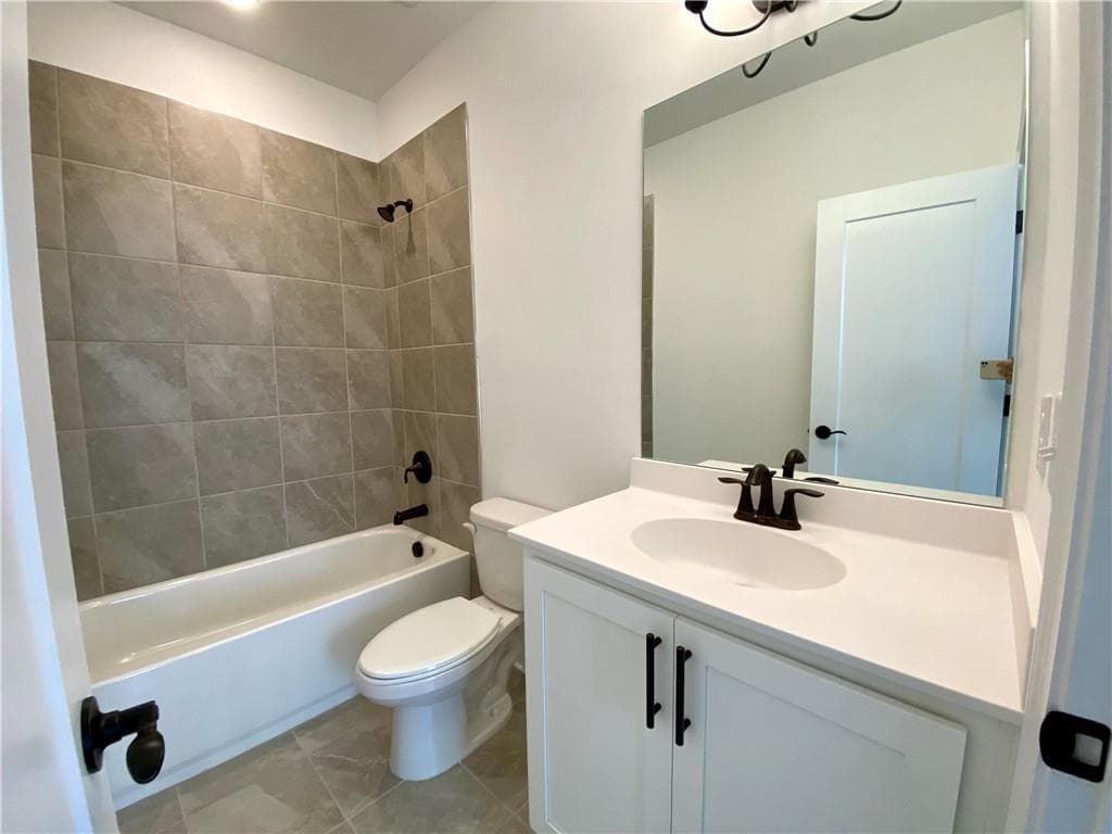 4 bedroom, 4 bathroom townhouse for rent at 435 Ashbury Drive, Alpharetta, GA 30076 for $3,800 a month — photo 3