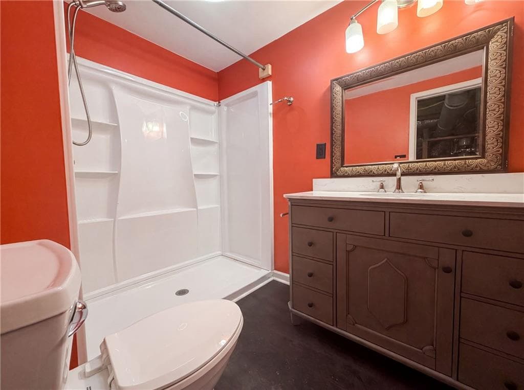 3 bedroom, 3 bathroom, 2,000 sq ft single family residence for sale at 3119 Holbrook Drive, Marietta, GA 30060 — photo 9