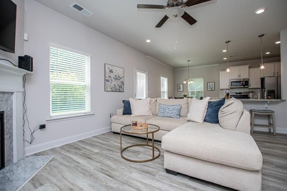3 bedroom, 3 bathroom, 1,657 sq ft single family residence for sale at 205 Vineyard Walk, Carrollton, GA 30117 — photo 10