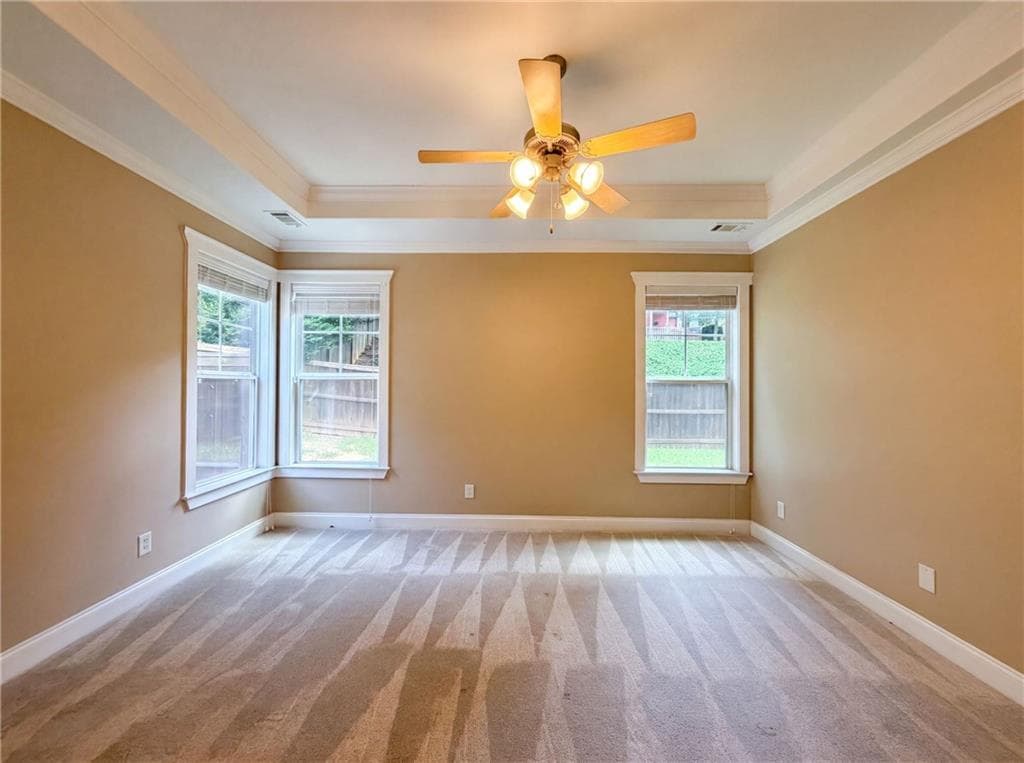 4 bedroom, 3 bathroom, 2,176 sq ft single family residence under contract at 2983 Boulder Walk Court, Atlanta, GA 30316 — photo 4