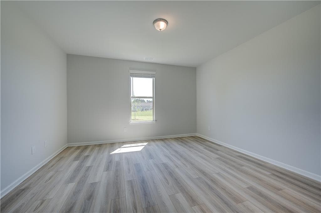 5 bedroom, 4 bathroom, 4,008 sq ft single family residence under contract at 175 Buffalo Trace, Stockbridge, GA 30281 — photo 6
