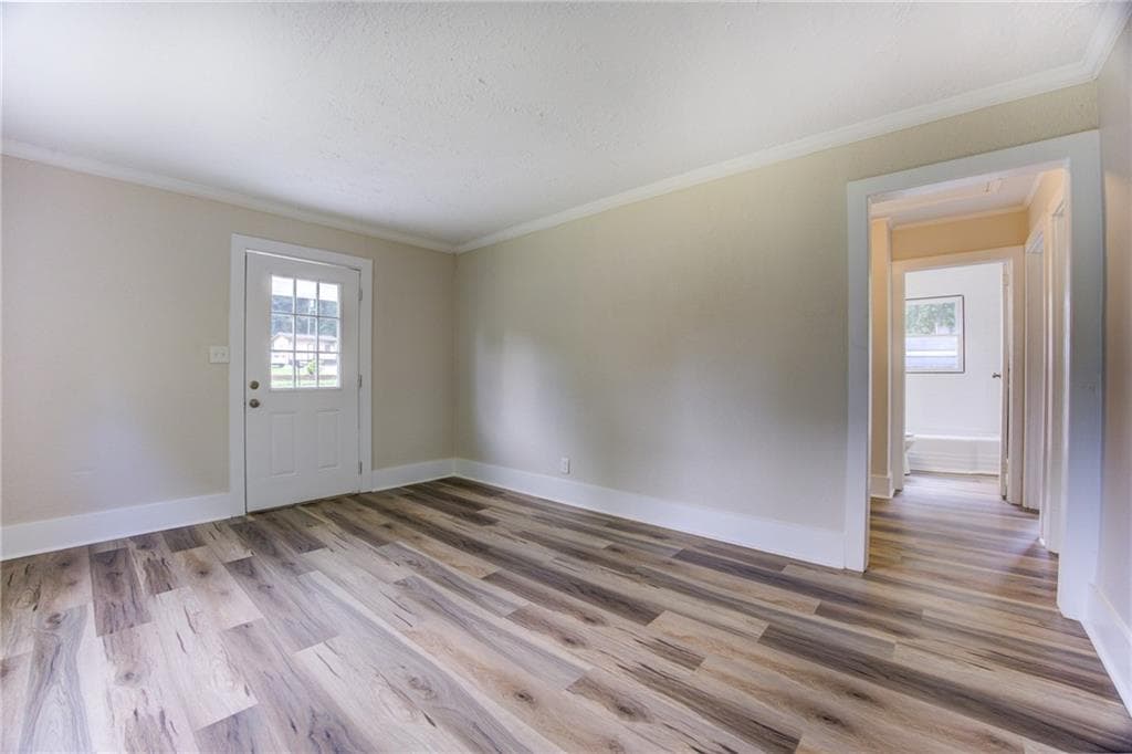 2 bedroom, 1 bathroom, 702 sq ft single family residence under contract at 7107 Geiger Street, Covington, GA 30014 — photo 6