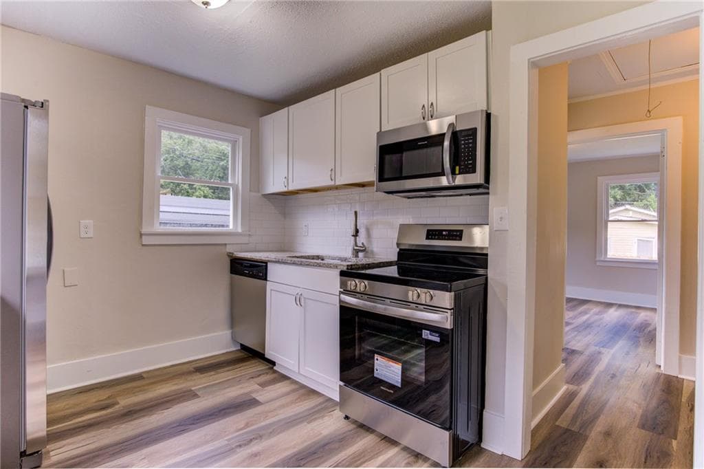 2 bedroom, 1 bathroom, 702 sq ft single family residence under contract at 7107 Geiger Street, Covington, GA 30014 — photo 9
