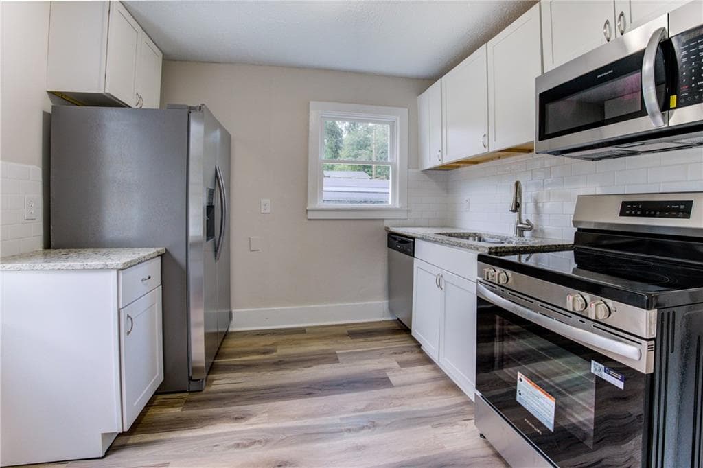 2 bedroom, 1 bathroom, 702 sq ft single family residence under contract at 7107 Geiger Street, Covington, GA 30014 — photo 10