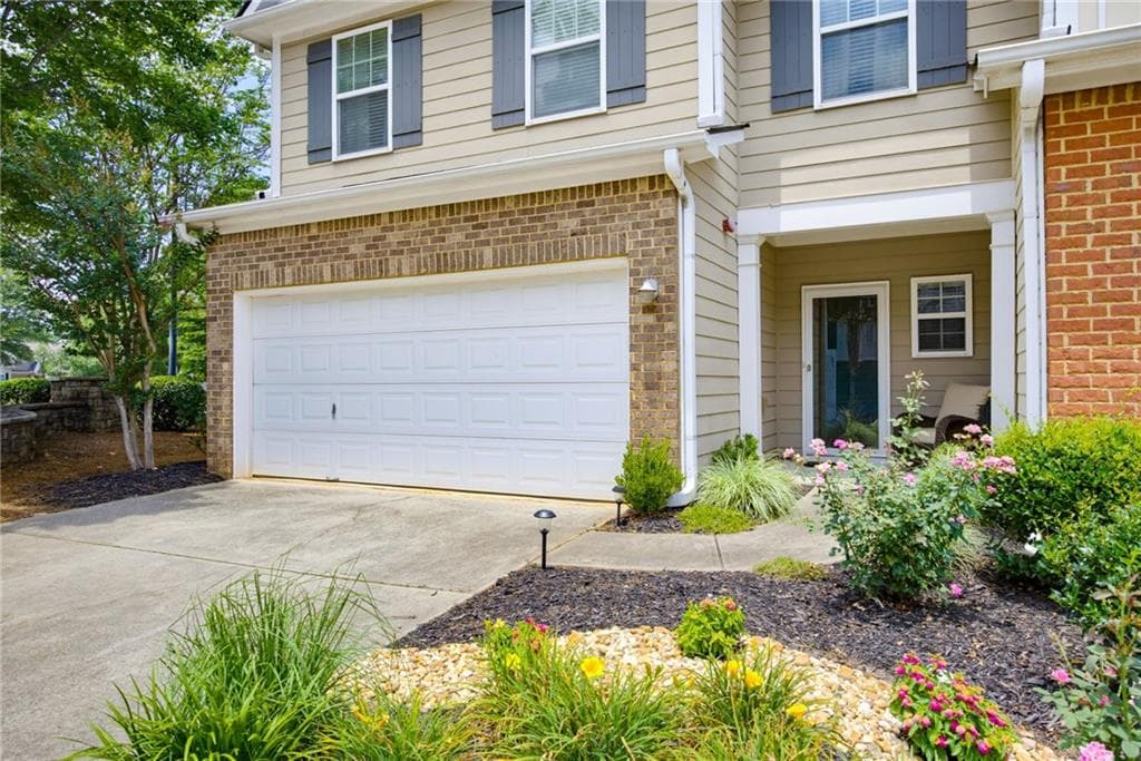 3 bedroom, 3 bathroom, 1,655 sq ft townhouse for sale at 403 Mountain View Lane, Woodstock, GA 30188 — photo 3